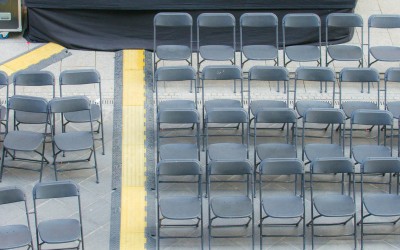 Reden als Unternehmensvertreter auf Betriebsversammlung: 13+ Tipps für die Vorbereitung