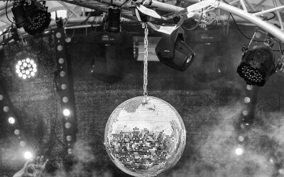 Für 5 Minuten im Rampenlicht die Seele verkaufen?