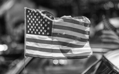 Der schöne Schein: Körpersprache in der Politik am Beispiel Hillary Clinton