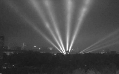 Ein Traum ist unerlässlich, wenn man die Zukunft gestalten will. – Victor Hugo