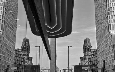 Öffne der Veränderung deine Arme, aber verliere dabei deine Werte nicht aus den Augen. –Dalai Lama